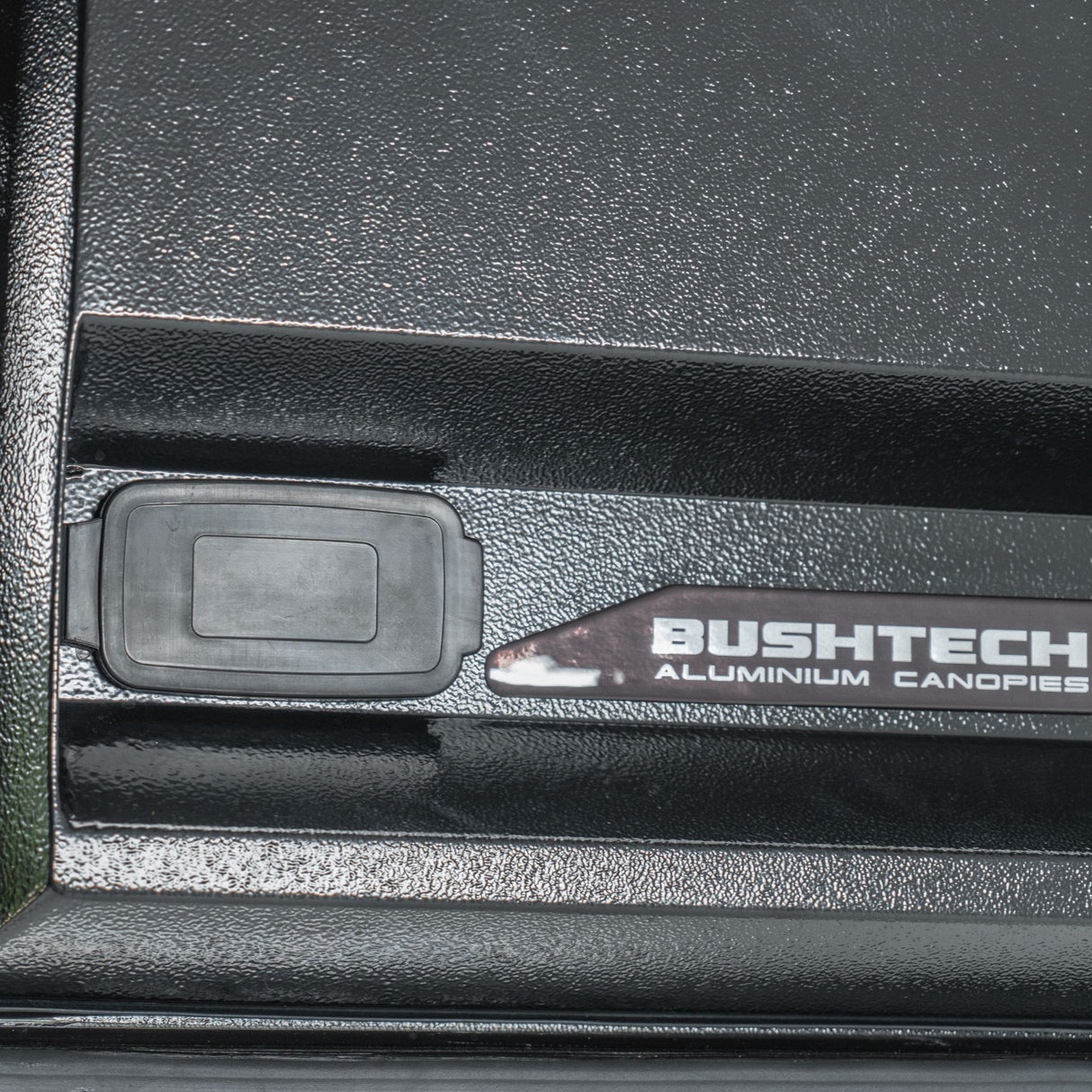 Toyota Hilux - Extended Cab - BUSHCABIN