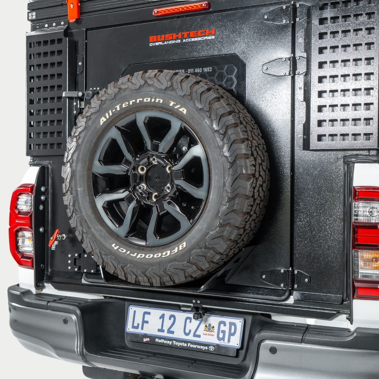 Toyota Hilux - Extended Cab - BUSHCABIN